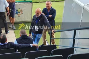Διοικητική κουβεντούλα με... χαμόγελα