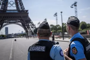 Ρώσος σεφ συνελήφθη στο Παρίσι για συνωμοσία με στόχο την αποσταθεροποίηση των Ολυμπιακών Αγώνων