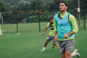 (Φώτος) Ανέβασε εντάσεις πριν το τεστ με ΠΑΟΚ 