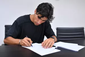Βούρος: "Αυτό με ενθουσίασε στον Απόλλωνα/Μου έδειξαν ότι με ήθελαν"