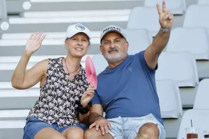 Φωτορεπορτάζ/ Ο κόσμος της Πάφου 