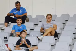 Οι φίλαθλοι ΑΕΛ και Ανόρθωσης στο "Αλφαμέγα" (φώτος)