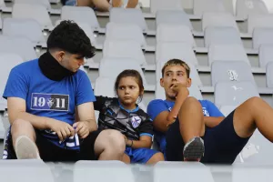 Οι φίλαθλοι ΑΕΛ και Ανόρθωσης στο "Αλφαμέγα" (φώτος)