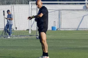 Η πρώτη ανοικτή προπόνηση του Απόλλωνα (φώτος)