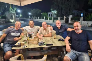 Συνάντηση ΓΙΓΑΝΤΩΝ!