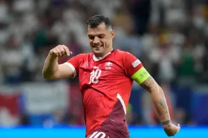 Τζάκα: «Δεν έχω ξαναδεί έτσι την Ιταλία - Πήραμε τη νίκη πριν βγούμε στον αγωνιστικό χώρο»