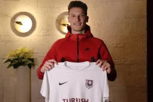 Ανακοίνωσε Boris Cmiljanić