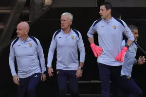 Ντεσάν σε δημοσιογράφο: «Αν βαριέσαι δες κάτι άλλο...»