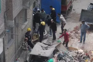 Αίγυπτος: Σε 14 ανήλθε ο αριθμός των νεκρών από την κατάρρευση πολυκατοικίας