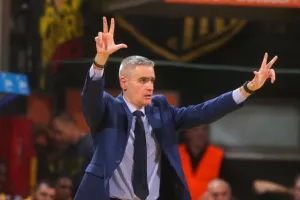 To πλάνο του Καστρίτη και οι οκτώ «κλεισμένοι» στο ρόστερ του Άρη