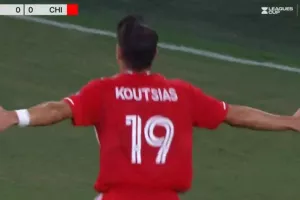 Γκολάρα ο Κούτσιας, ήττα για Σικάγο Φάιρ