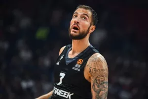 «Αποχωρεί από τη Βιλερμπάν ο Λοβέρν, παραμένει ο Λι»