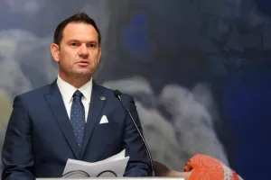 Νεοφυτίδης/”H ανακοίνωση θα ξεκαθαρίσει και θα δώσει την λύση, που κάποιοι βολεύονται” 