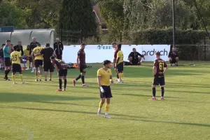 Σύγκρουση και πρόβλημα στο γόνατο για Νεοφύτου 