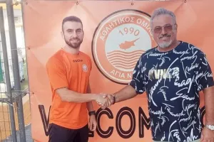 Στην Αγία Νάπα ο Παπαδόπουλος!