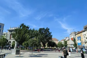 ΚΛΙΚΣ... από Βουδαπέστη