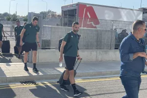 Έφτασαν οι ΡΕΦ στο "Αλφαμέγα" (Φώτος Kerkida)