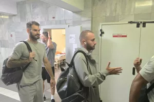 Έφτασε στο Vasil Levski η Πάφος FC (Φώτος/Βίντεο Kerkida)