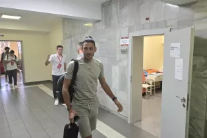 Έφτασε στο Vasil Levski η Πάφος FC (Φώτος/Βίντεο Kerkida)