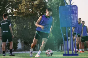 (ΦΩΤΟΣ) Φουλ οι μηχανές ενόψει Φέχερβαρ