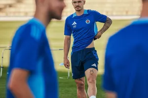 Τελευταία/Σλόβαν
