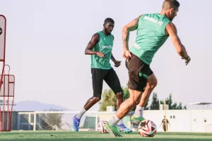 (ΦΩΤΟΣ) Φουλ οι μηχανές ενόψει Φέχερβαρ