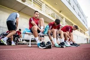 (Φώτος) Προπόνηση πριν... την Ομόνοια