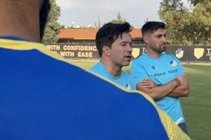 (Βίντεο/Φώτος kerkida) Η τελευταία προπόνηση του ΑΠΟΕΛ