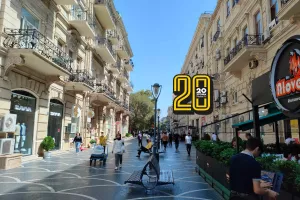 ΚΛΙΚΣ από το Μπακού (φώτος kerkida)