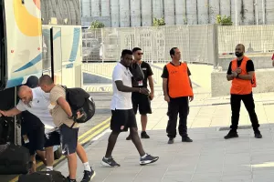 (Φώτος) Η άφιξη της Κλουζ