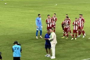 Τίμησε τον Μεντιλίμπαρ