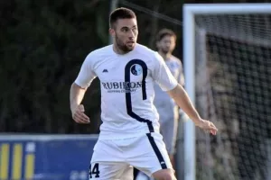 Κλείνει Μπαΐνοβιτς