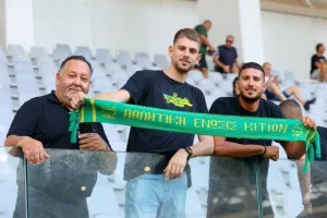 Ο κόσμος στο "Αλφαμέγα" (Φωτορεπορτάζ)
