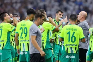 Απόλλων - ΑΕΚ: Χαμένο πέναλτι, αποβολή και... "διπλό" με ανατροπή (Φώτος)