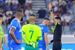 Απόλλων - ΑΕΚ: Χαμένο πέναλτι, αποβολή και... "διπλό" με ανατροπή (Φώτος)