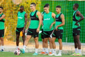 (ΦΩΤΟΣ kerkida) Η προπόνηση της Ομόνοιας ενόψει Φέχερβαρ