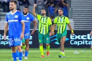 Απόλλων - ΑΕΚ: Χαμένο πέναλτι, αποβολή και... "διπλό" με ανατροπή (Φώτος)