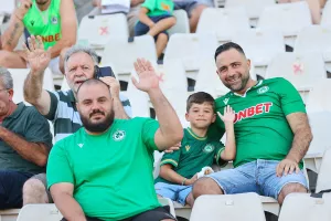 Στις θέσεις τους οι Ομονοιάτες (φώτος)