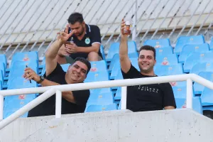 Στις θέσεις τους οι Ομονοιάτες (φώτος)