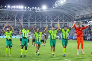 Απόλλων - ΑΕΚ: Χαμένο πέναλτι, αποβολή και... "διπλό" με ανατροπή (Φώτος)