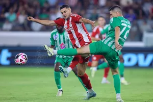 Άρης-Ολυμπιακός Πειραιώς: ΕΞΙ γκολ και... φιλικό ΔΙΠΛΟ! (Φώτος)