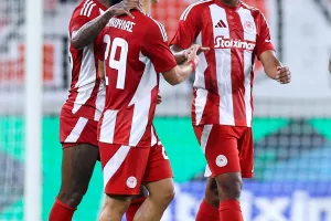 Άρης-Ολυμπιακός Πειραιώς: ΕΞΙ γκολ και... φιλικό ΔΙΠΛΟ! (Φώτος)