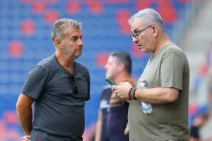 Οι χειρισμοί Παπασταύρου για Λοΐζου