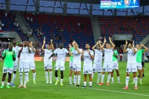 Φέχερβαρ-Ομόνοια: Καθαρή... πρόκριση με ντουμπλάρισμα!