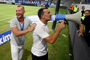 Καρσέδο με ντουντούκα, σε ρόλο... οργανωτή! (Βίντεο Kerkida/Φώτος)