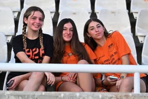 Οι φίλοι του ΑΠΟΕΛ στο ΓΣΠ (Φώτος)