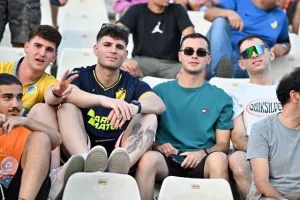 Οι φίλοι του ΑΠΟΕΛ στο ΓΣΠ (Φώτος)