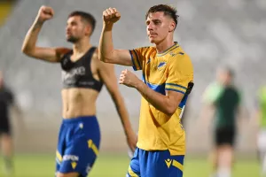 (Βίντεο kerkida) Στήριξη μέχρι τέλους… 