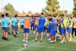 (Φώτος) Προπόνηση με Ντομίνγκεζ