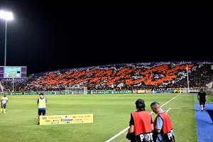 (ΒΙΝΤΕΟ Kerkida) Είσοδος ΑΠΟΕΛ-RFS στο... καυτό ΓΣΠ με κορεό